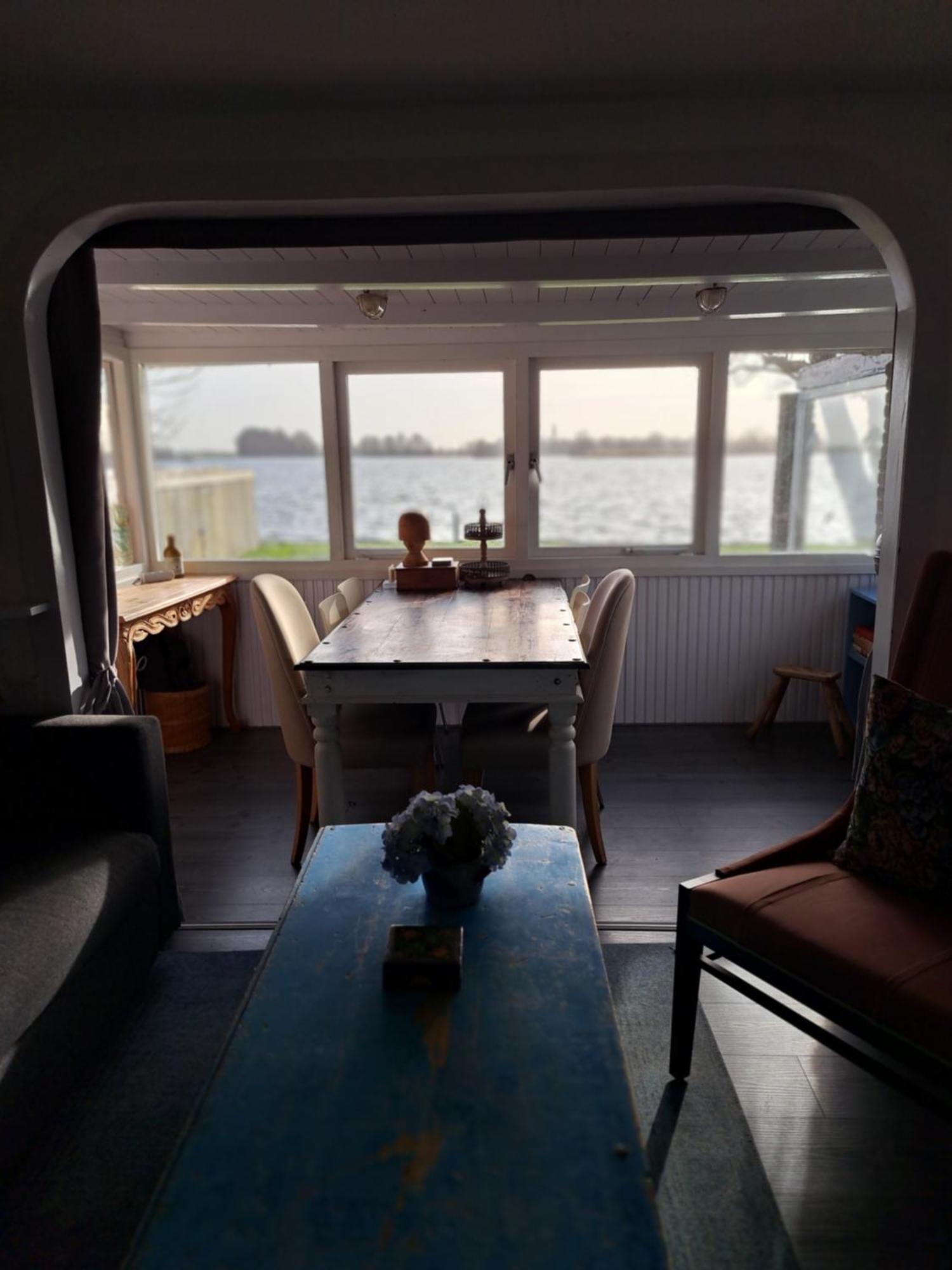 Reeuwijkse Plassen Buitenkant foto